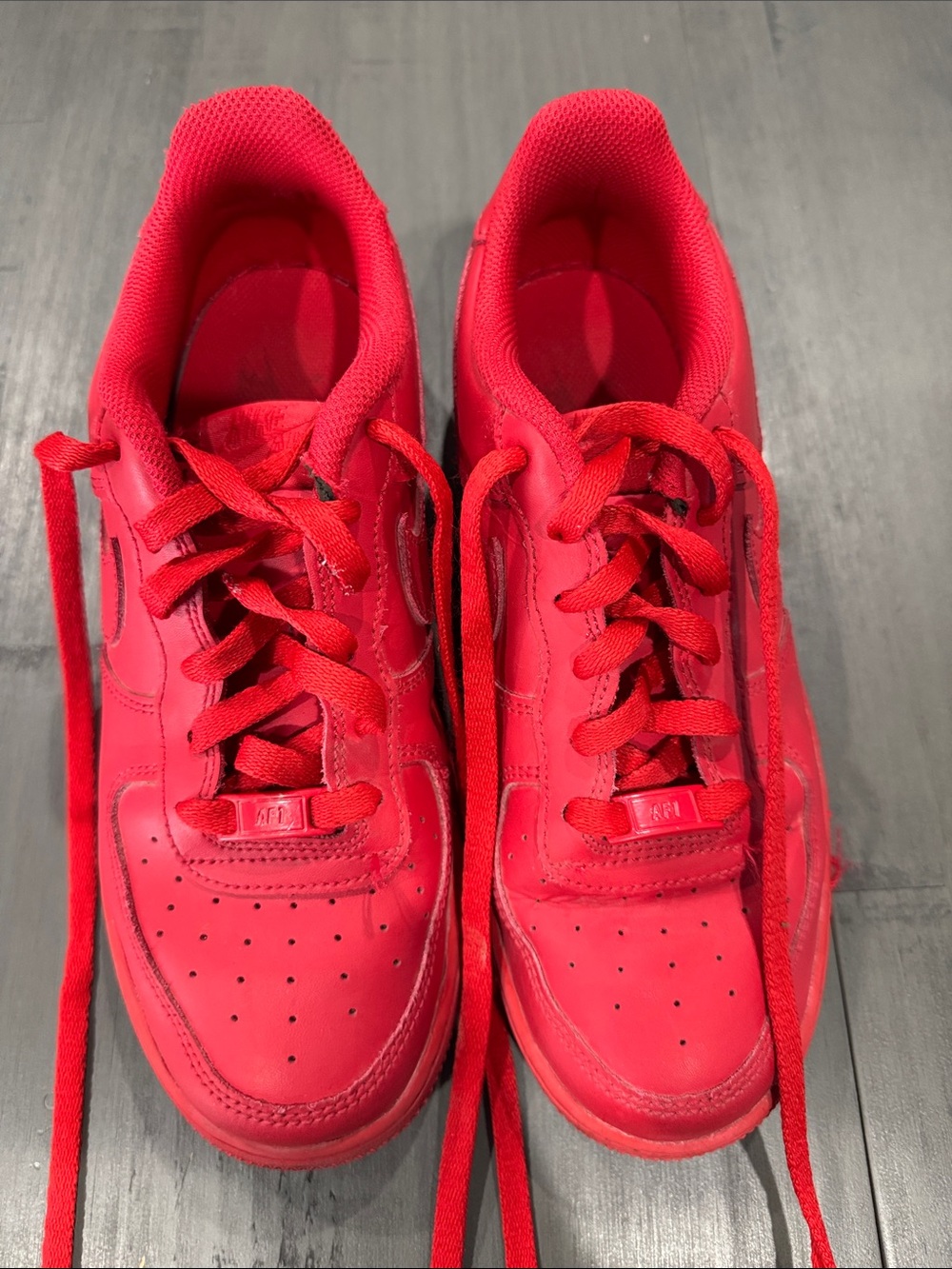 Nike Kids All-Red Sneakers